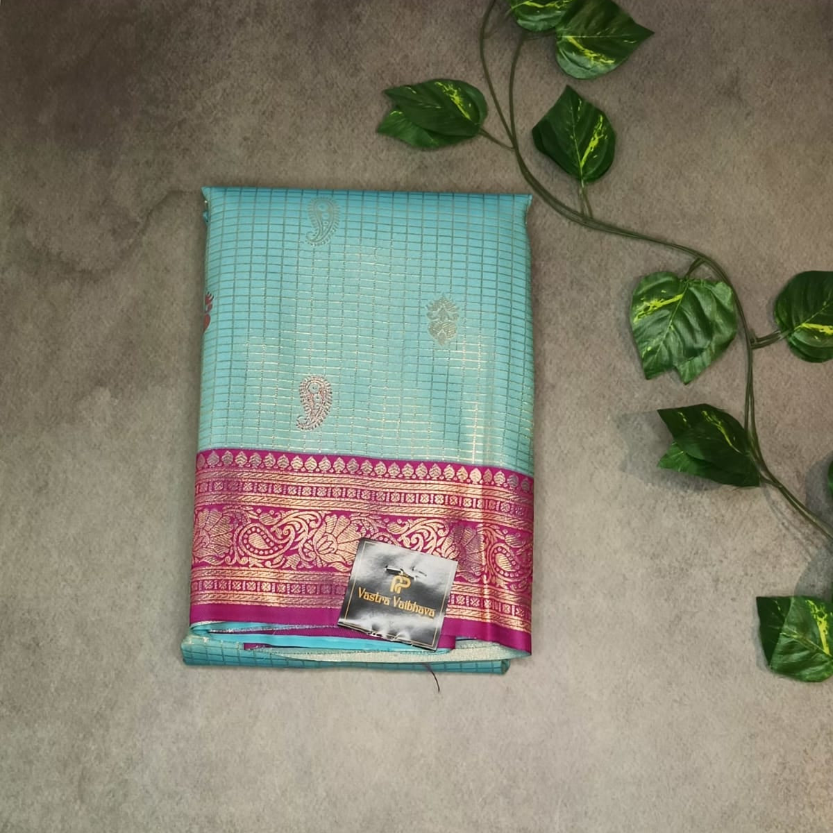 Semi Crepe Premium Quality Vintage Style Saree - Aqua Blue