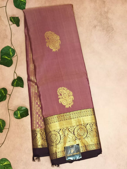 Pure Kanchipuram Silk Saree – Onion pink & Coffee Brown Zari Border