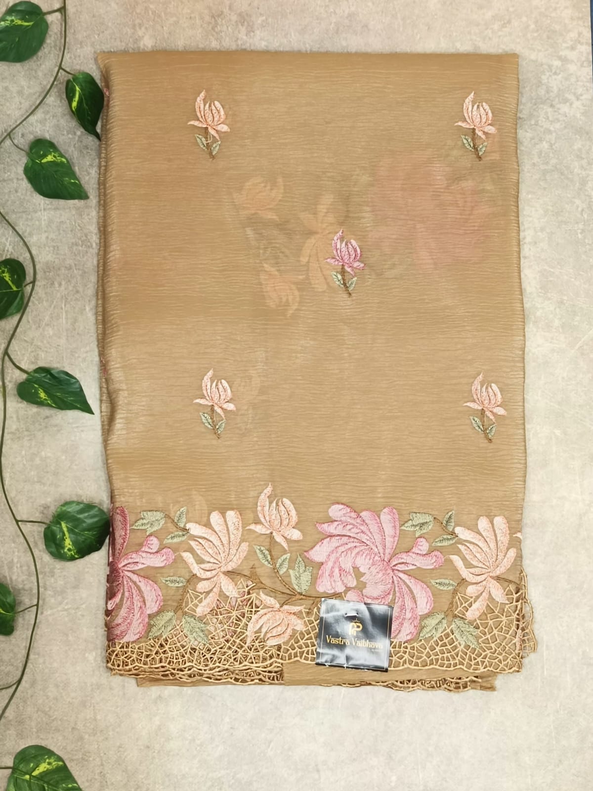 Windy Crush Flower with Work Saree- Soft Beige