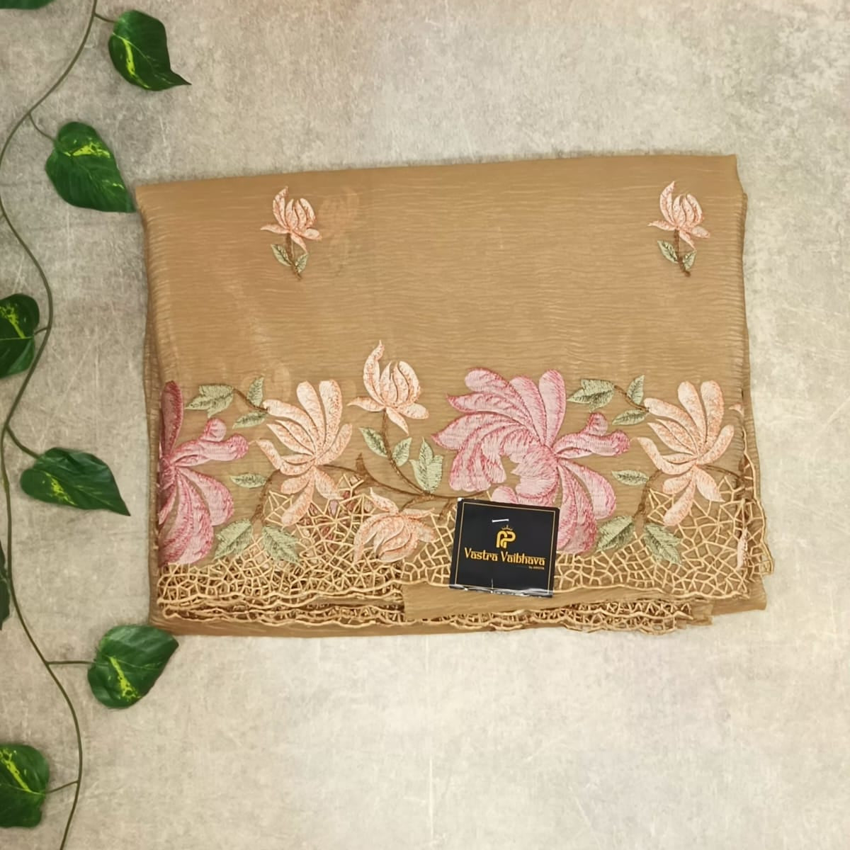 Windy Crush Flower with Work Saree- Soft Beige