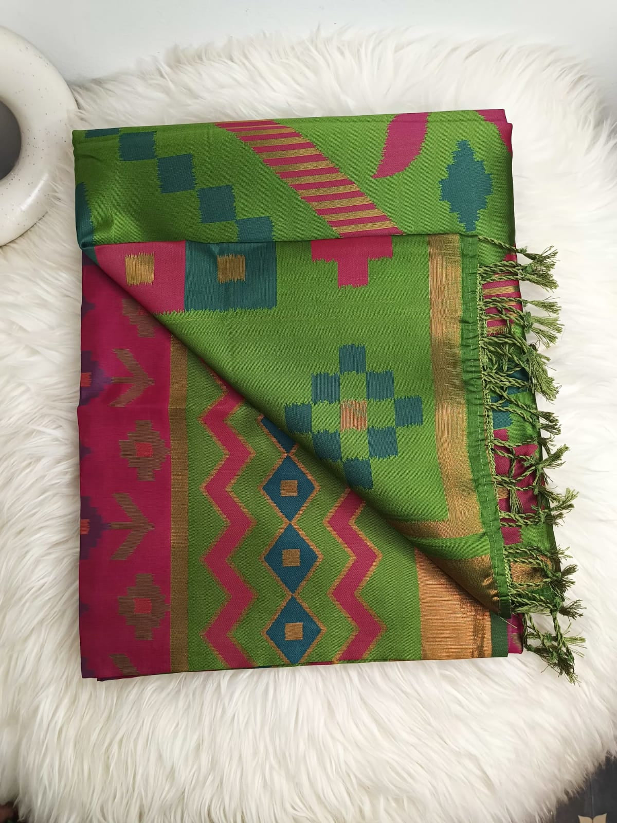 Soft Silk Pochampally Ikat Saree with Contrast Pallu & Tassels