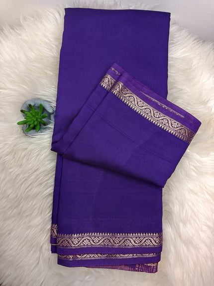 Mul Cotton Saree with Small Zari Border