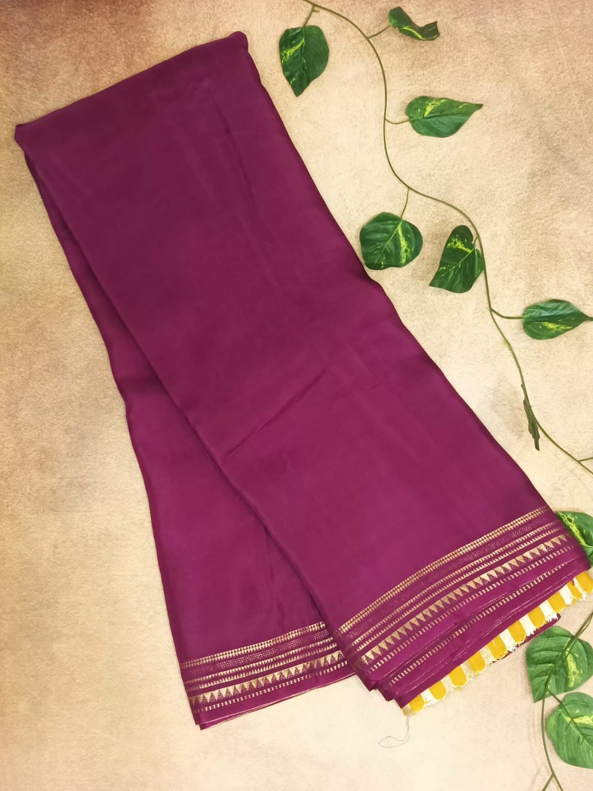 Elegant Crepe Silk Saree with Minimal Zari Border