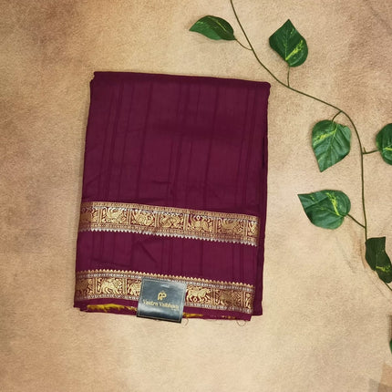 Elegant Viscose Saree with Traditional Zari Border