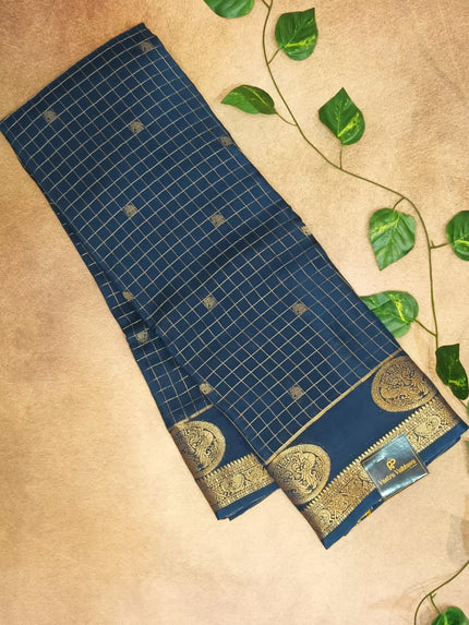 Premium Viscose Saree with Checked Design & Rich Zari Border