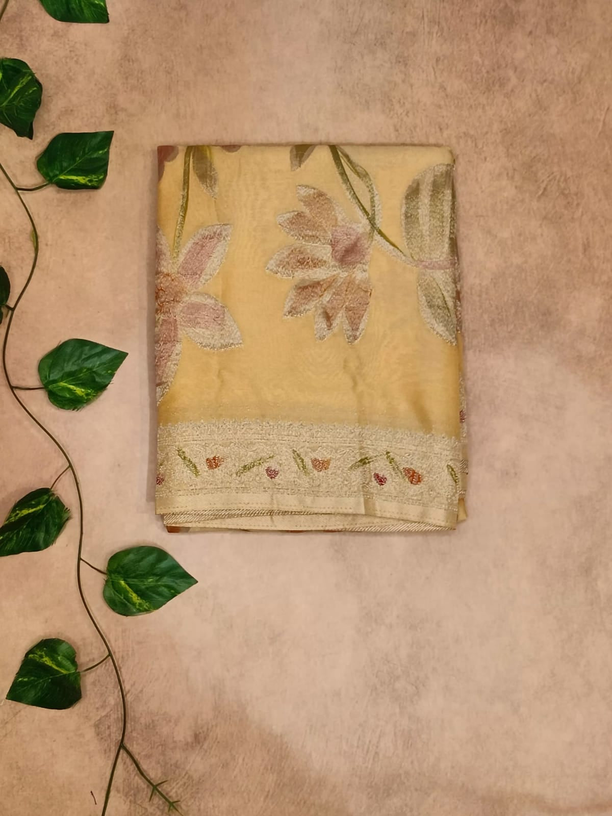 Georgette Floral Print Saree – Elegant Bloom Collection