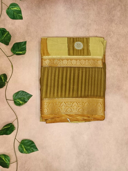 Crepe Silk Saree – Elegant Checks Weaving Collection