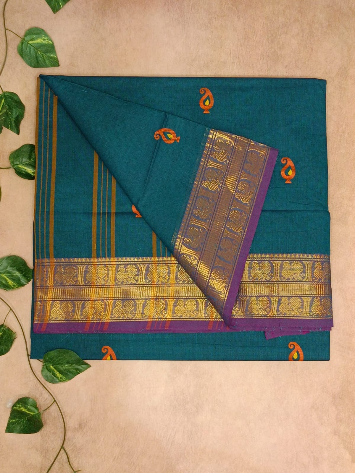 Premium Cotton Saree – Traditional Butta Collection