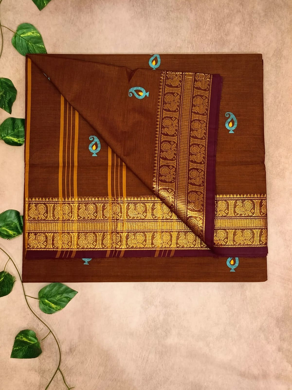 Premium Cotton Saree – Traditional Butta Collection