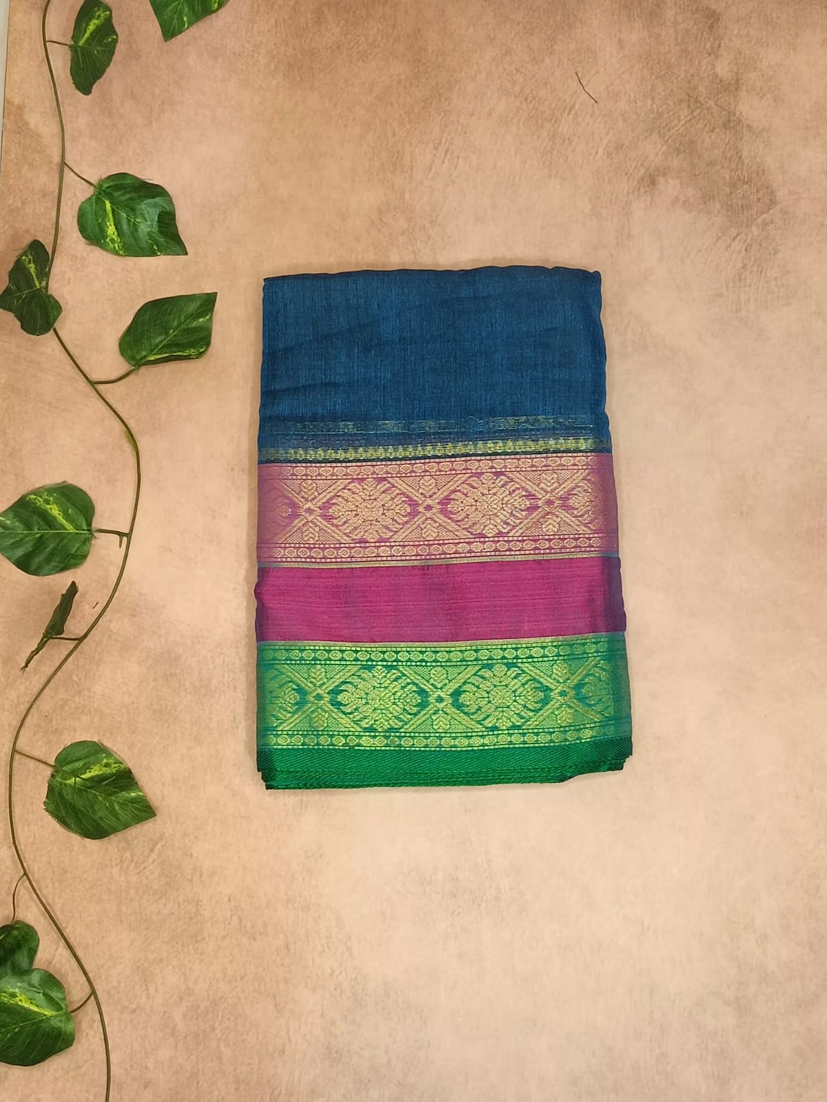 Cotton Saree with Elegant Nakshi Border