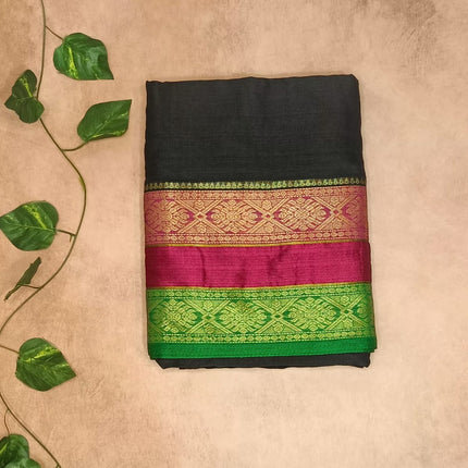 Cotton Saree with Elegant Nakshi Border