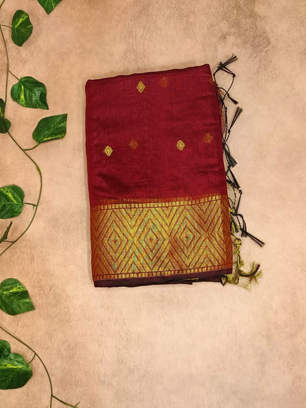 Elegant Maheshwari Cotton Saree with Zari Border