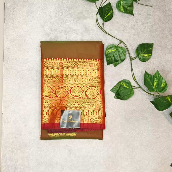 SEMI KANCHIPURAM SILK SAREE - GREEN