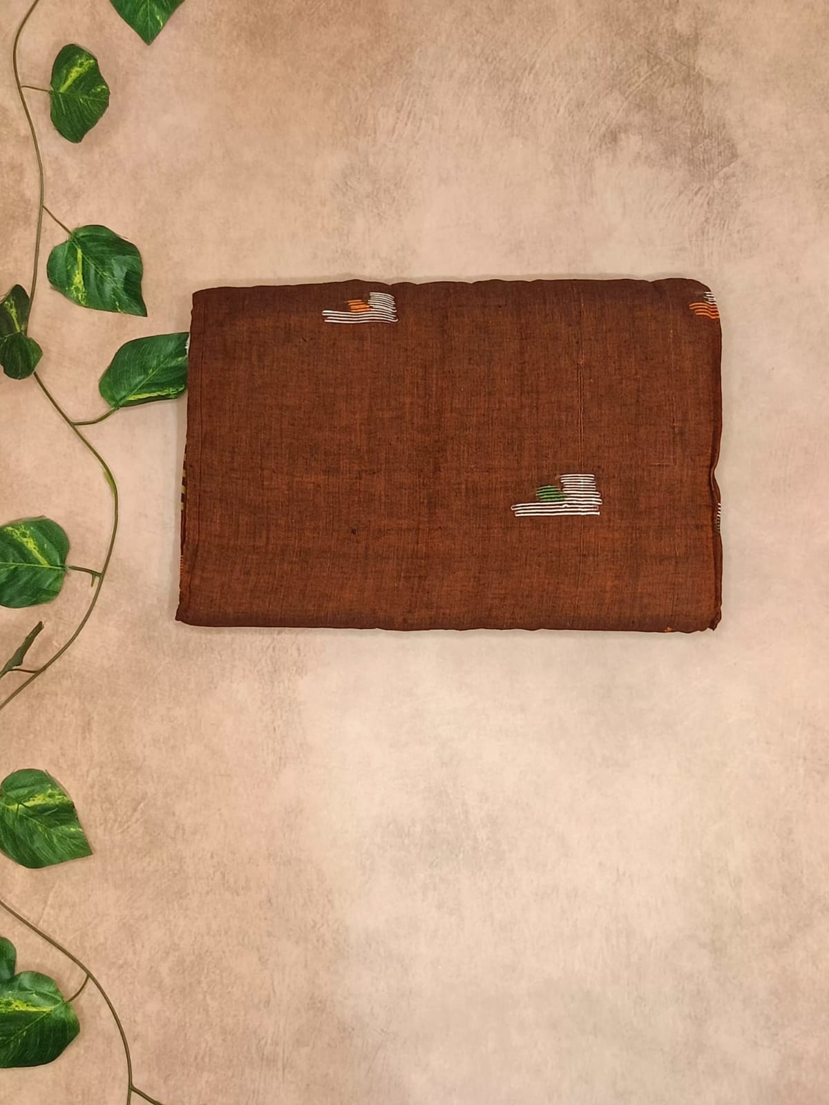 Soft Cotton Saree with Minimal Motifs & Tassels