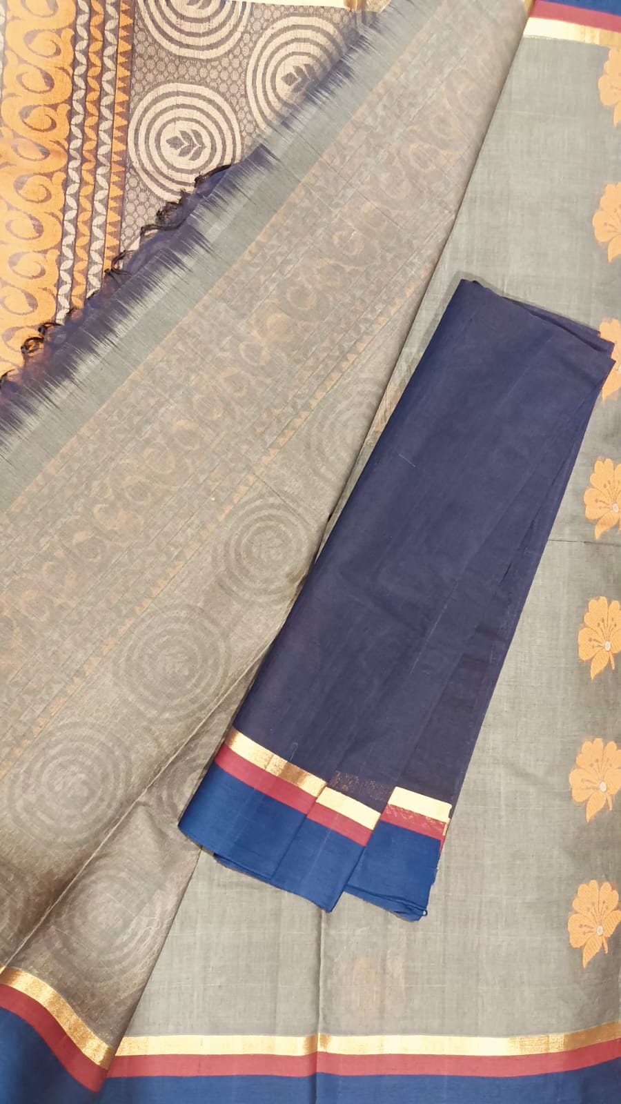 Pure Handloom Cotton 120/100 Saree