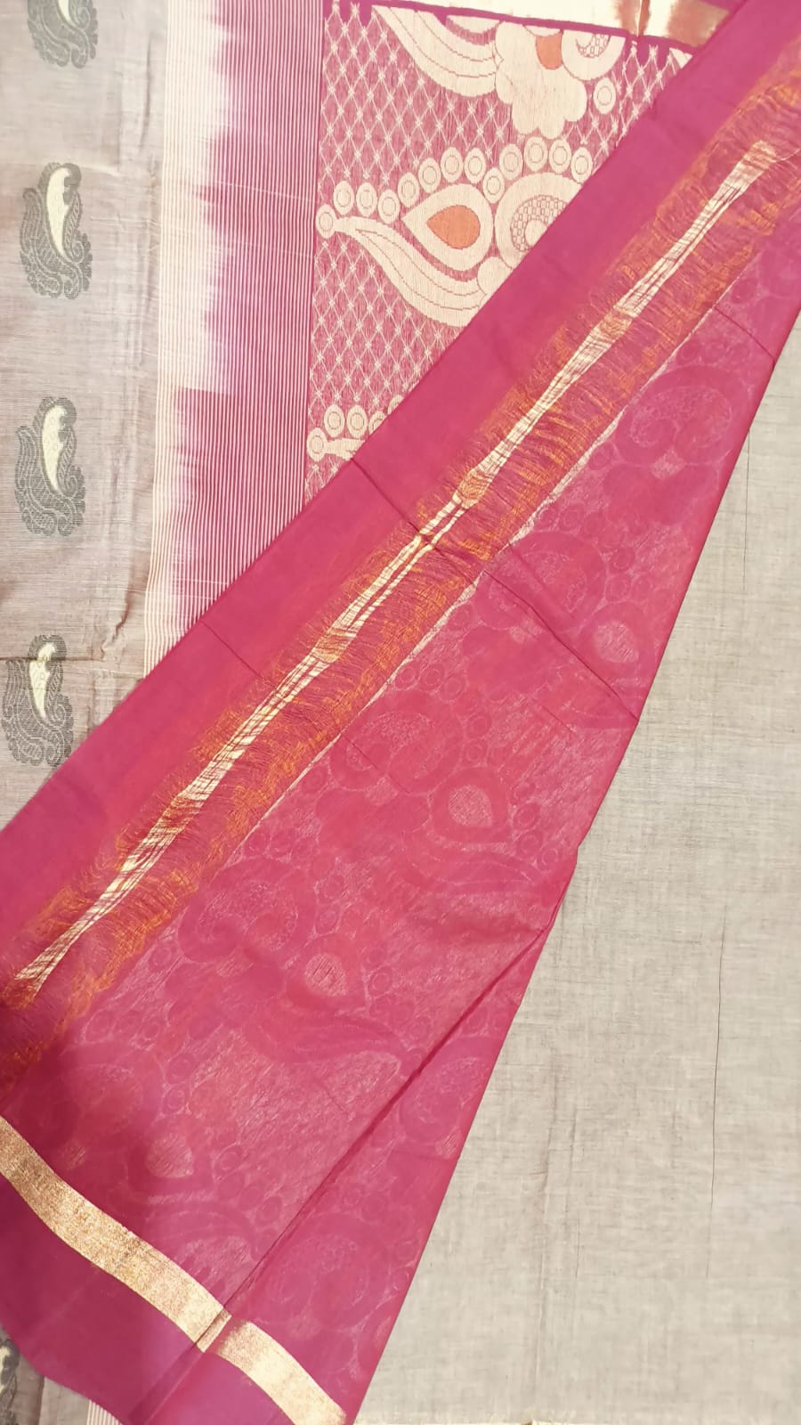 Pure Handloom Cotton 120/100 Saree