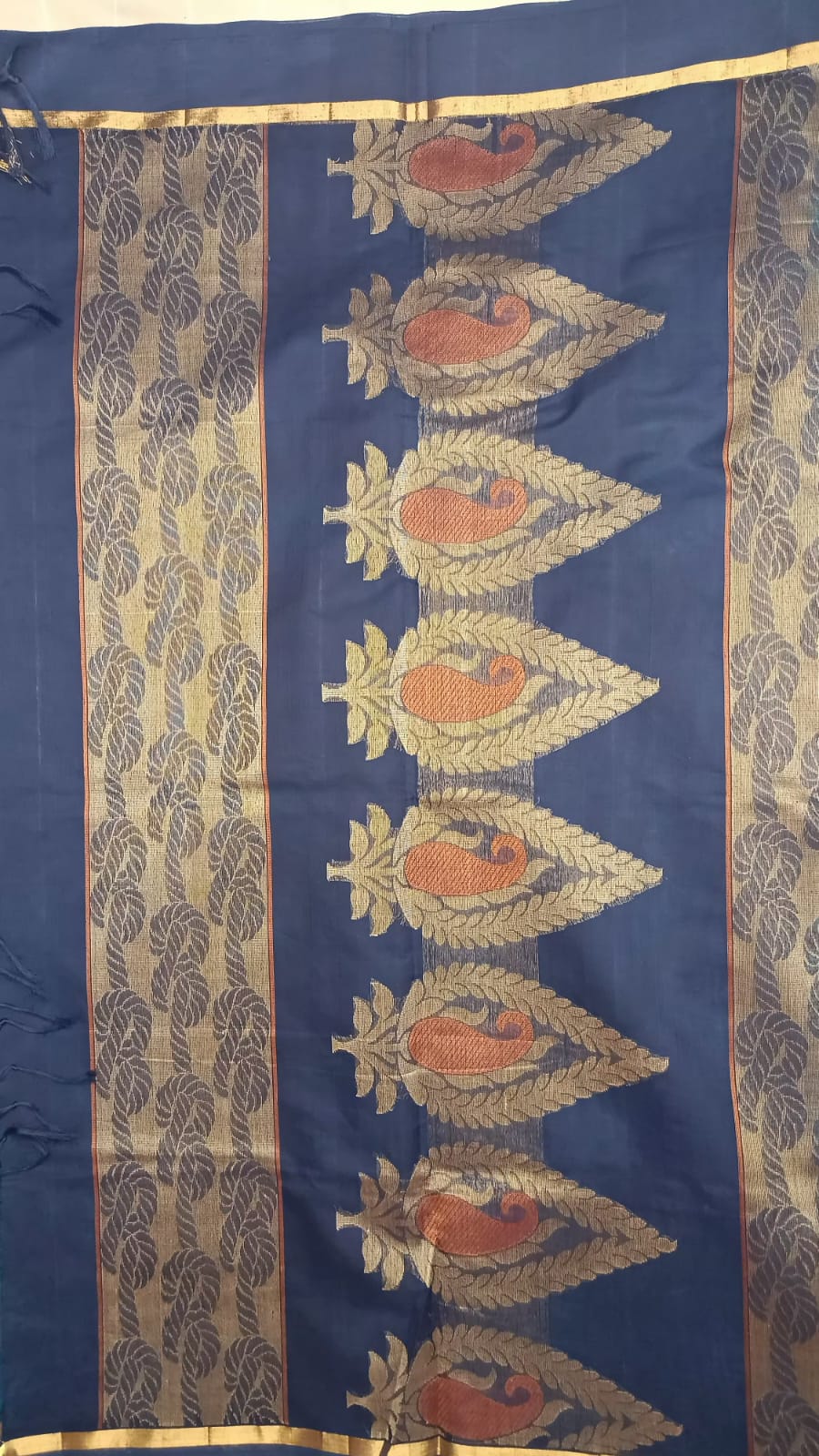 Pure Handloom Cotton 120/80 Saree